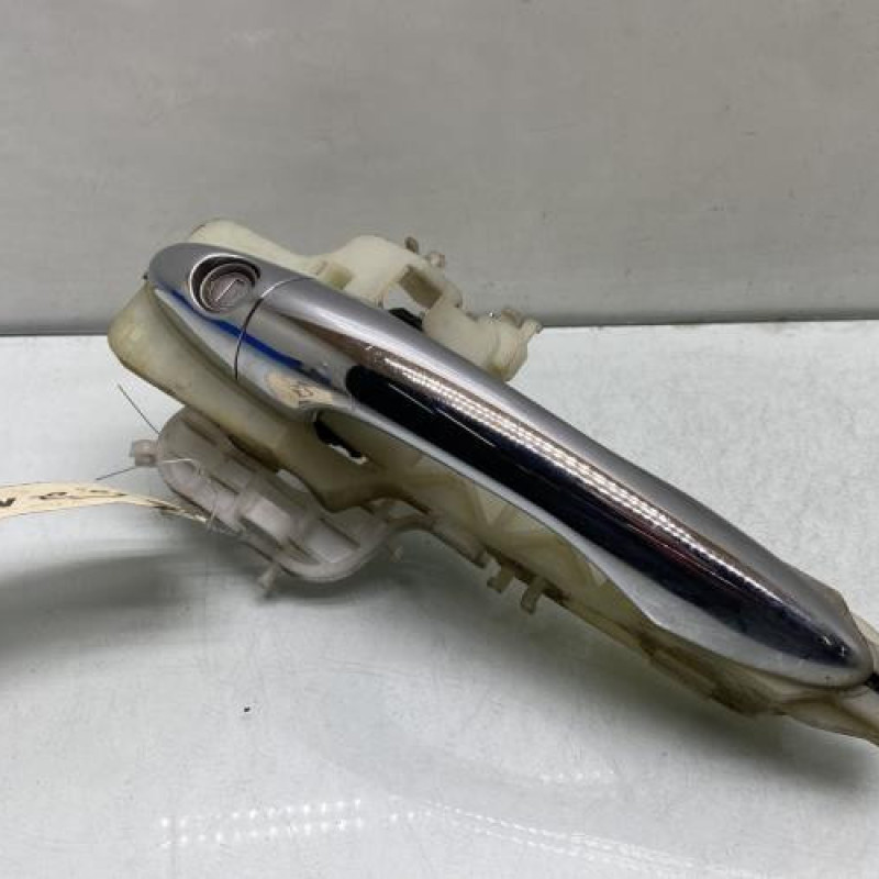 Poignee porte avant gauche KIA SPORTAGE 3 Photo n°1