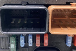 Boitier servitude moteur (BSM) PEUGEOT 307