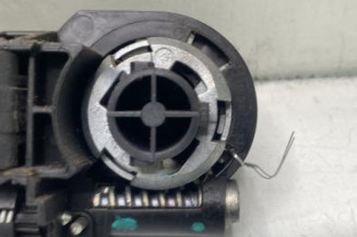 Poignee porte avant droit RENAULT KANGOO 2