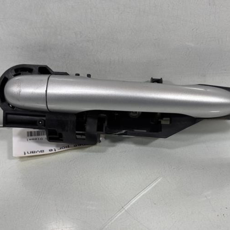 Poignee porte avant droit RENAULT KANGOO 2 Photo n°1