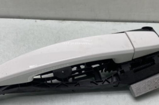 Poignee porte avant droit OPEL MOKKA 1