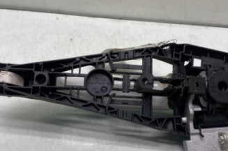 Poignee porte avant gauche OPEL MOKKA 1