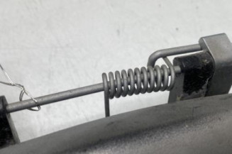 Poignee porte avant droit DACIA SANDERO 1