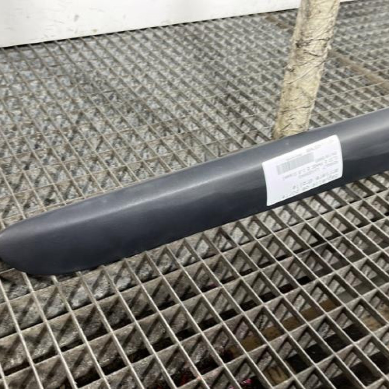 Baguette de porte arriere droite RENAULT CLIO 2 Photo n°2
