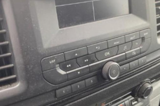 Aile avant droit OPEL VIVARO 3