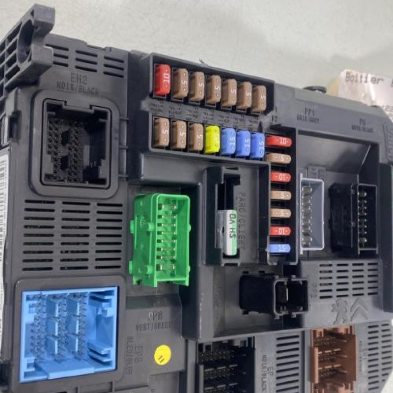 Boitier UCH CITROEN C4 PICASSO 2 Photo n°4