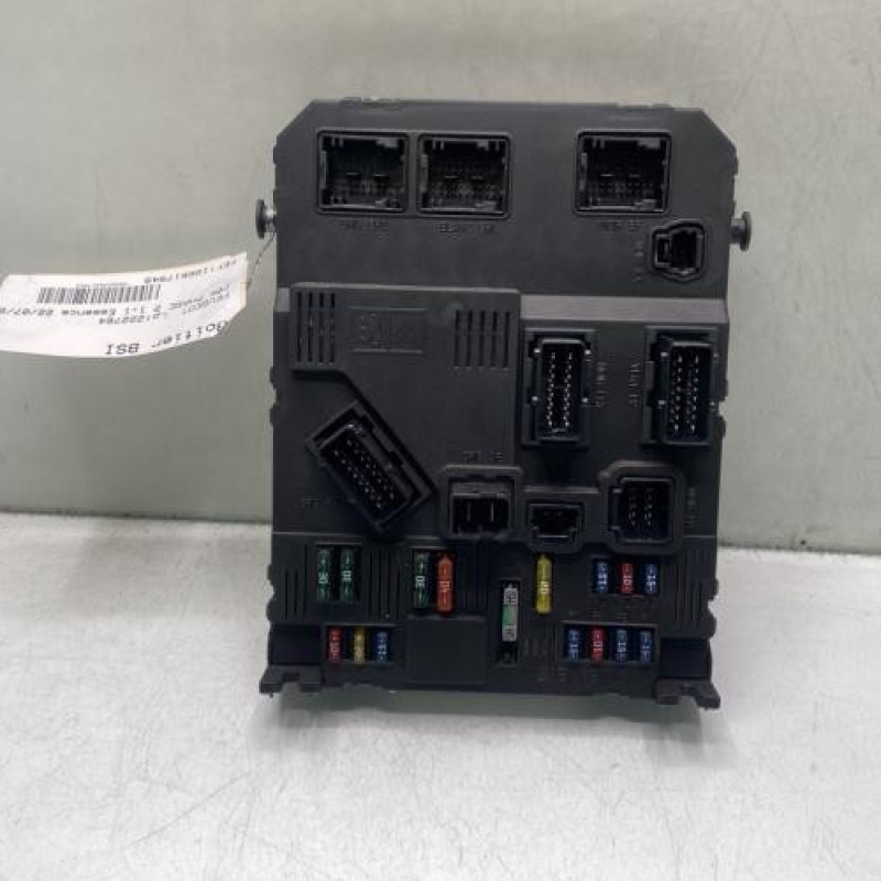 Boitier BSI PEUGEOT 206 Photo n°1