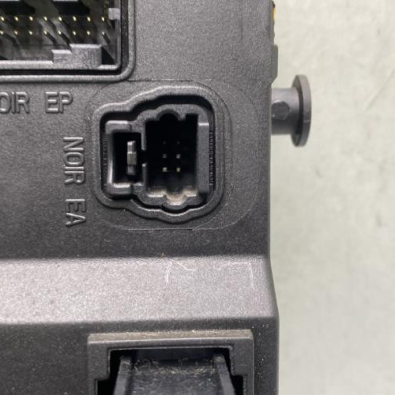 Boitier BSI PEUGEOT 206 Photo n°3