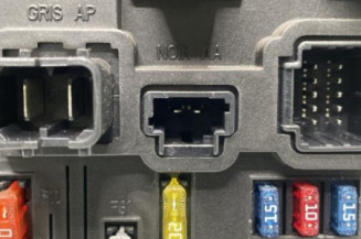 Boitier BSI PEUGEOT 206