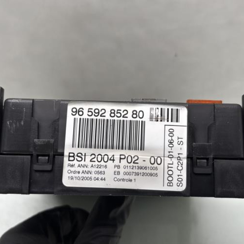 Boitier BSI PEUGEOT 807 Photo n°2