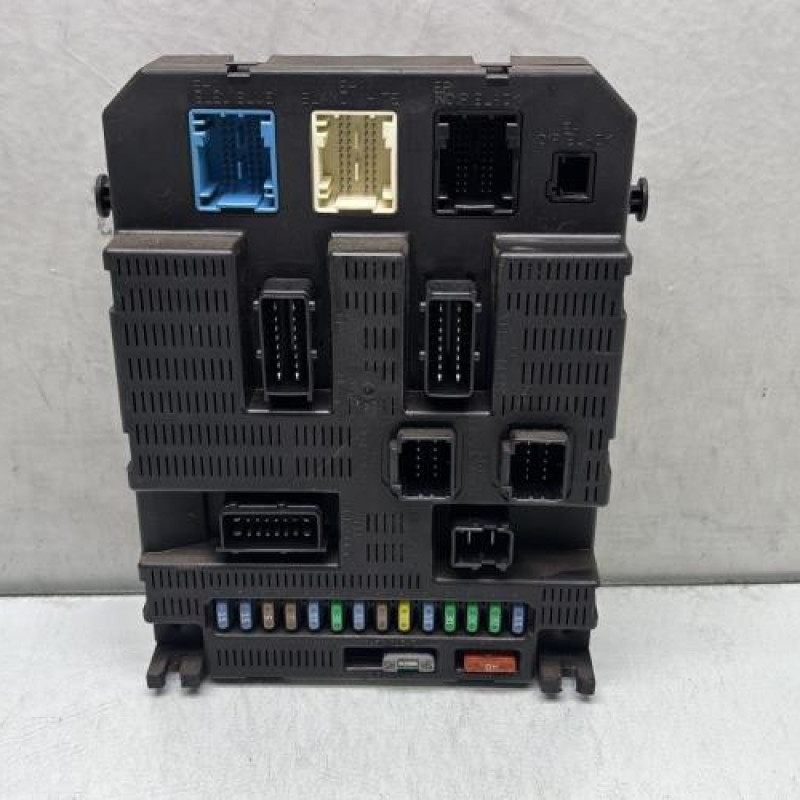 Boitier BSI PEUGEOT 1007 Photo n°1