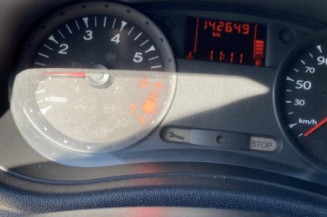 Pretensionneur de ceinture avant gauche RENAULT CLIO 3