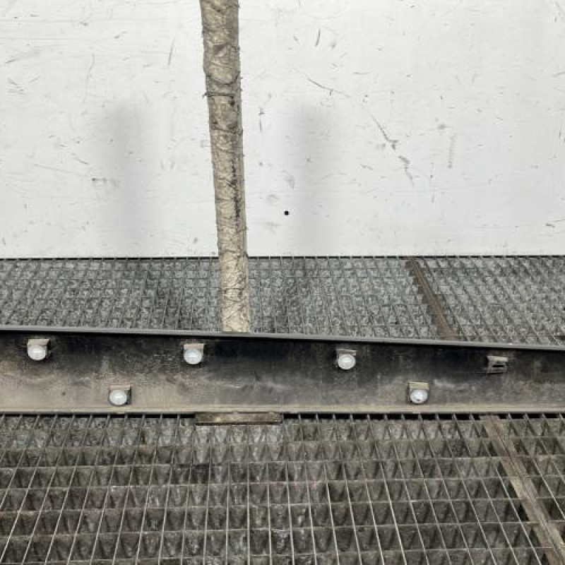 Baguette de porte avant gauche PEUGEOT EXPERT 2 Photo n°4