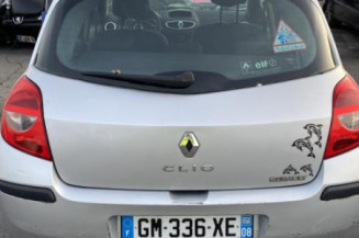 Bras essuie glace avant gauche RENAULT CLIO 3