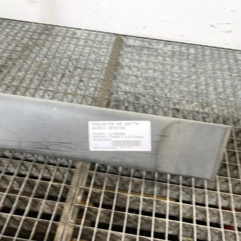 Baguette de porte avant droite PEUGEOT PARTNER 1 Photo n°3