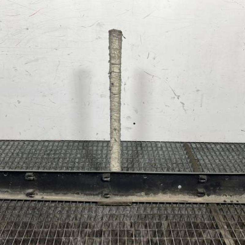 Baguette de porte avant droite PEUGEOT PARTNER 1 Photo n°4