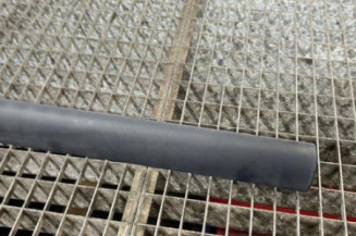 Baguette de porte avant gauche PEUGEOT 3008 1