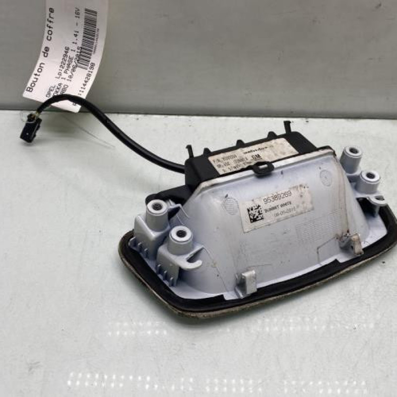 Bouton de coffre OPEL MOKKA 1 Photo n°3