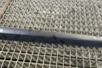 Baguette de porte avant droite PEUGEOT 207