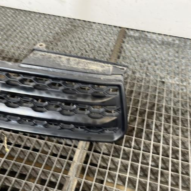 Calandre TOYOTA RAV4 2 Photo n°3