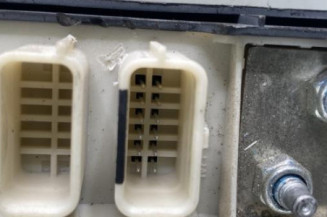 Boitier UPC RENAULT SCENIC 2