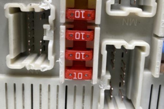 Boitier UPC RENAULT SCENIC 2