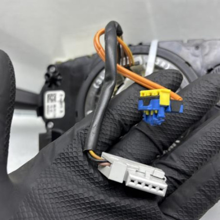 Com (Bloc Contacteur Tournant+Commodo Essuie Glace+Commodo Phare) PEUGEOT 208 1