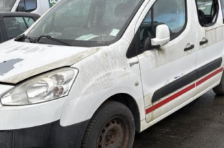 Leve vitre electrique avant gauche PEUGEOT PARTNER 2 Photo n°1