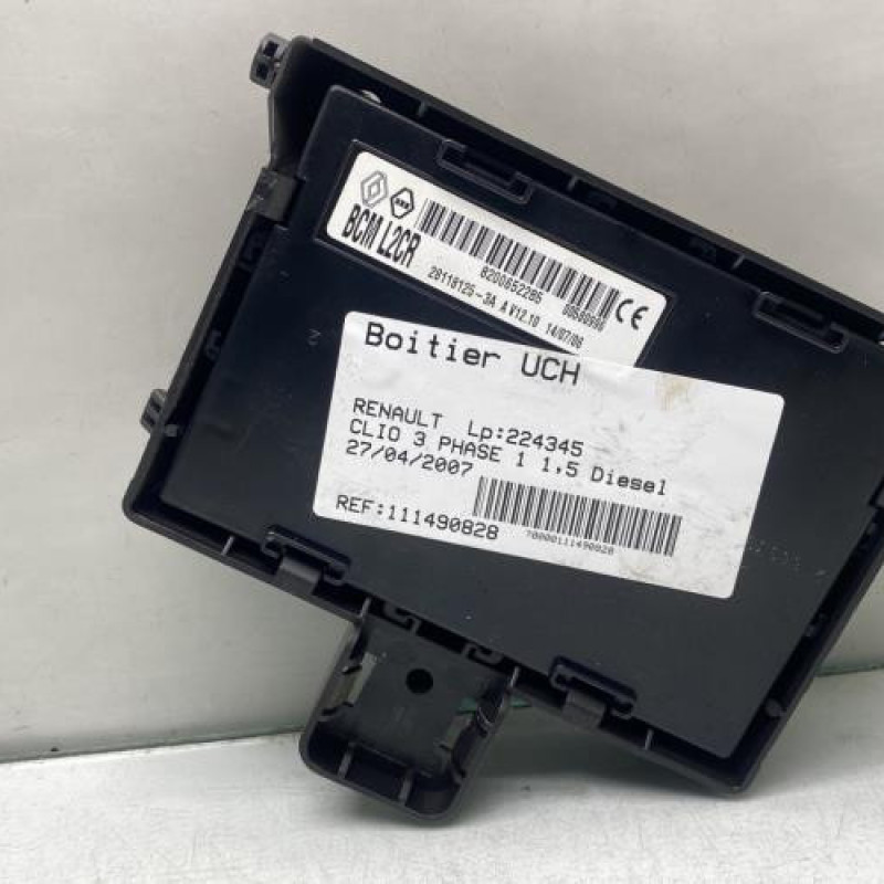 Boitier UCH RENAULT CLIO 3 Photo n°3