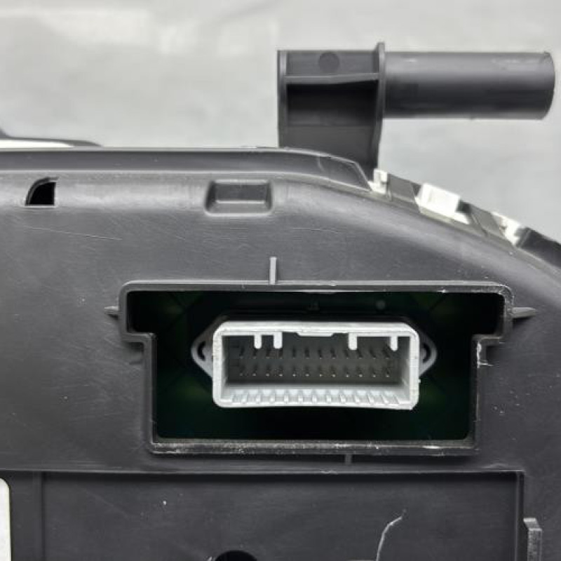 Compteur RENAULT CLIO 3 Photo n°4