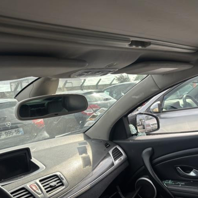 Boitier UCH RENAULT MEGANE 3 Photo n°17