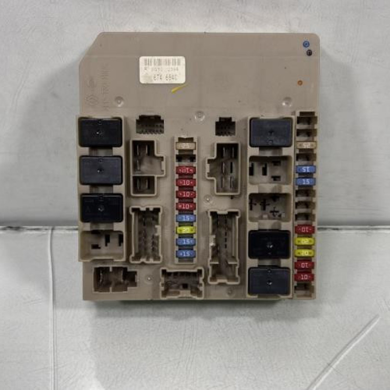 Boitier UPC RENAULT CLIO 3 Photo n°1