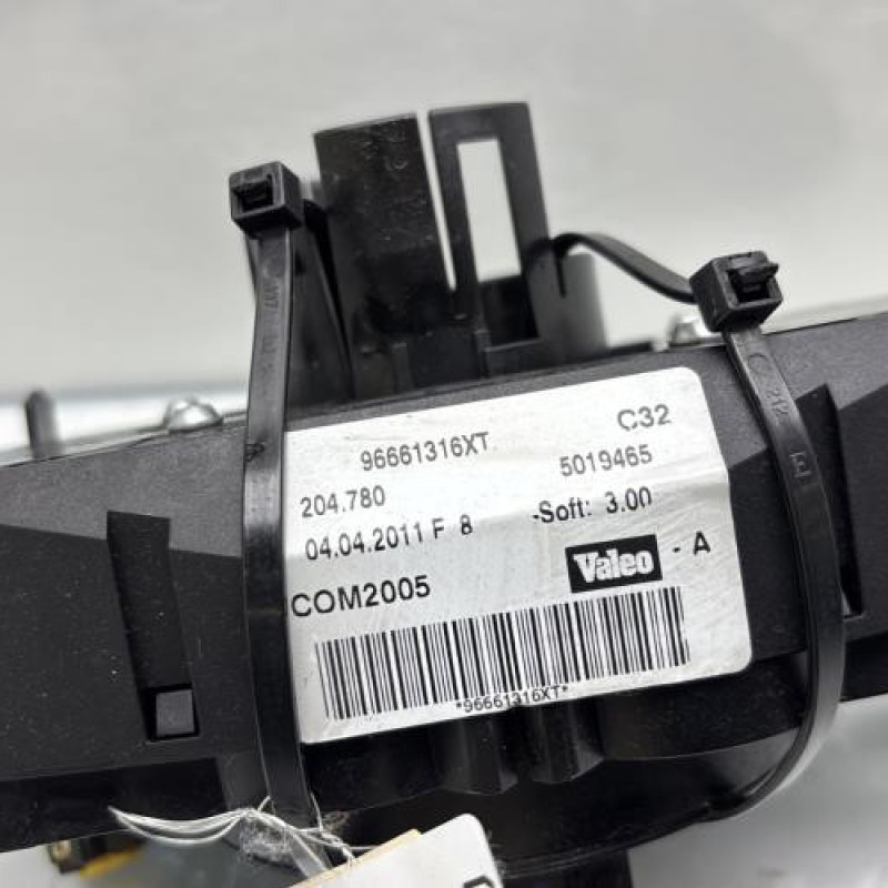 Com (Bloc Contacteur Tournant+Commodo Essuie Glace+Commodo Phare) PEUGEOT 207 Photo n°9