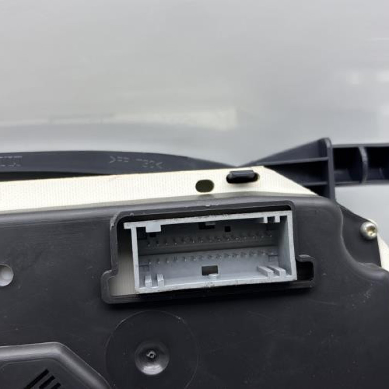 Compteur RENAULT CLIO 2 Photo n°5