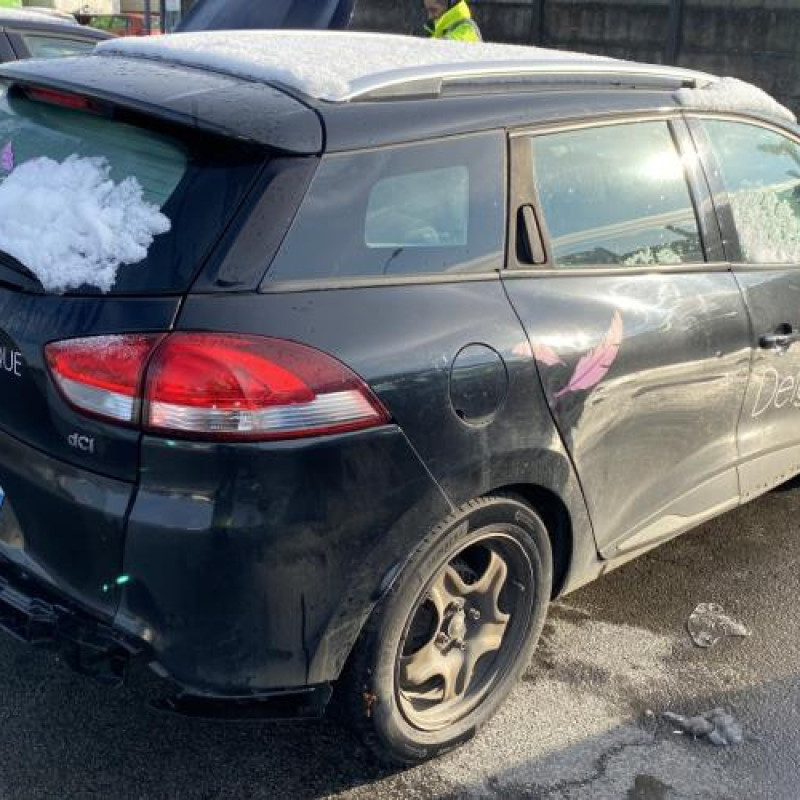 Boitier UCH RENAULT CLIO 4 Photo n°6