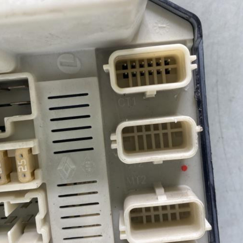 Boitier UPC RENAULT GRAND SCENIC 2 Photo n°5