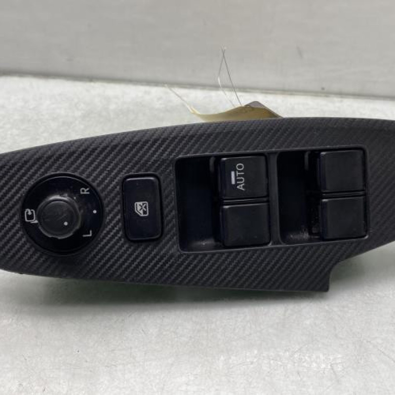 Commande retroviseurs MAZDA 3 3 Photo n°1