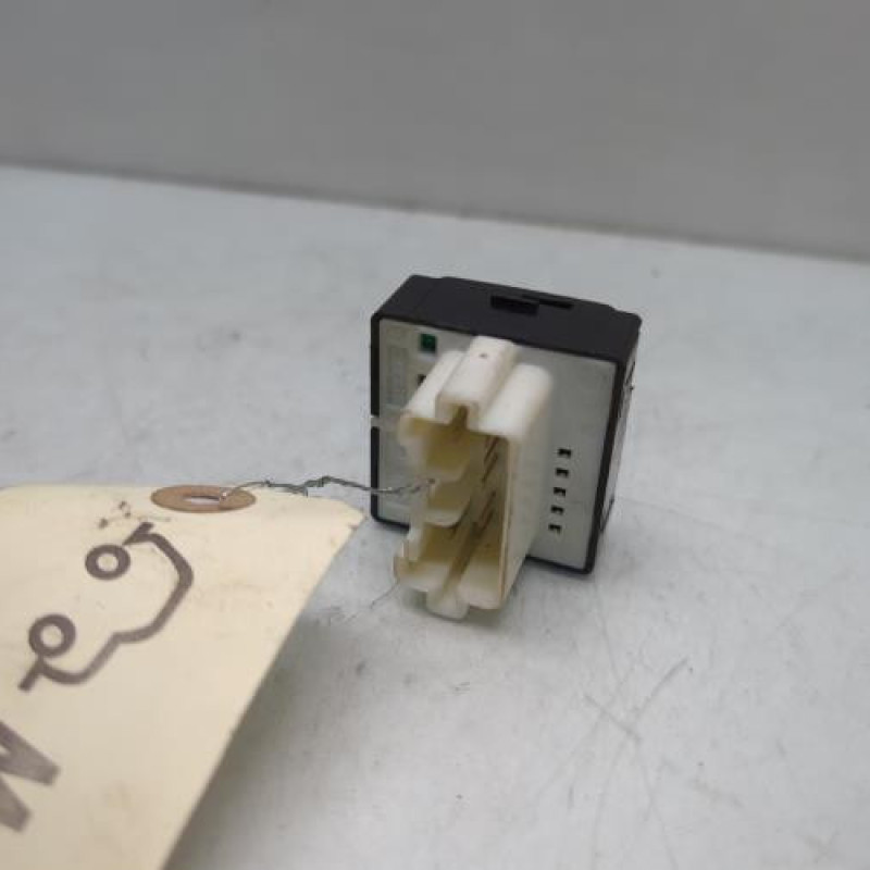 Commande retroviseurs MITSUBISHI SPACE STAR 3 Photo n°2