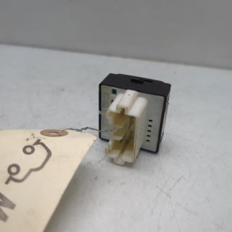 Commande retroviseurs MITSUBISHI SPACE STAR 3