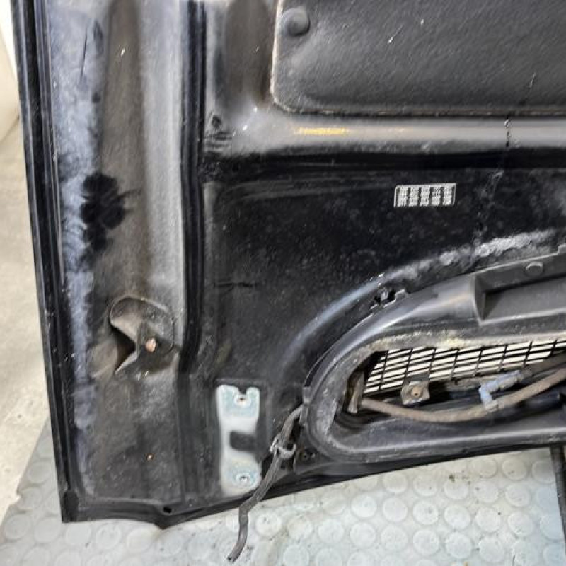 Capot MERCEDES CLASSE R 251 Photo n°14