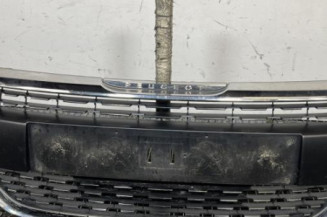 Calandre PEUGEOT 208 1 Photo n°1