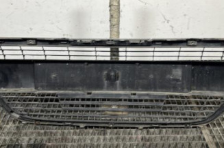 Calandre PEUGEOT 208 1