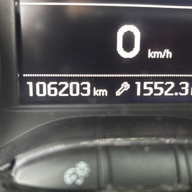 Calandre PEUGEOT 208 1 Photo n°14