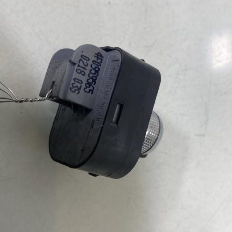 Commande retroviseurs AUDI A1 1 Photo n°3