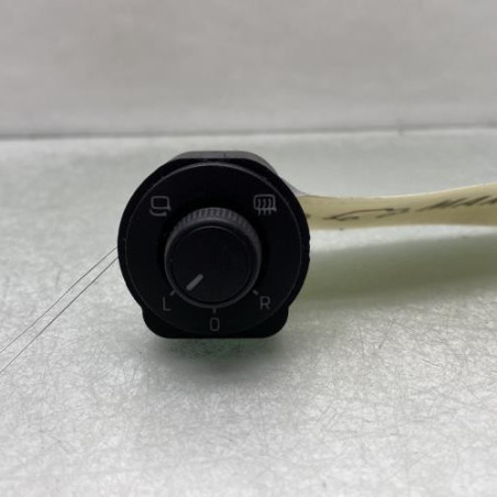 Commande retroviseurs SKODA OCTAVIA 4 Photo n°1