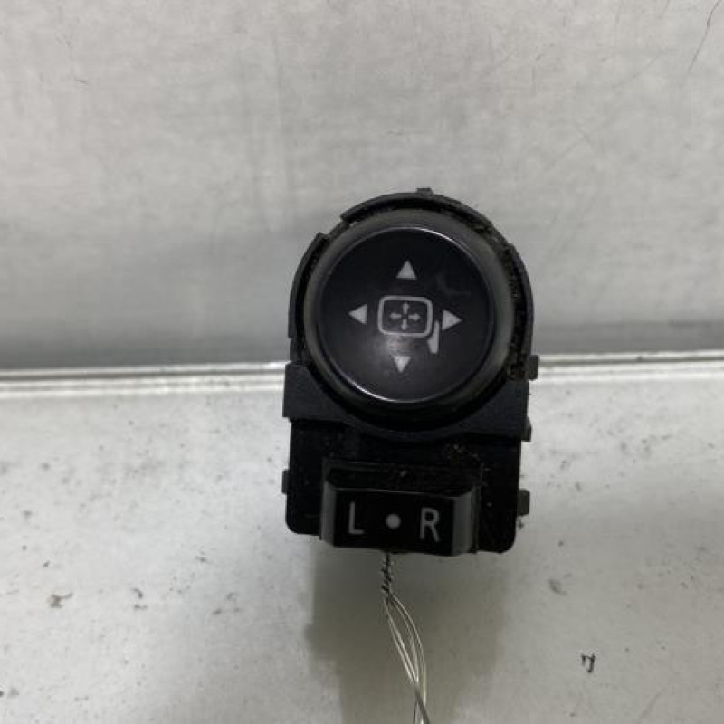 Commande retroviseurs OPEL ASTRA K Photo n°1