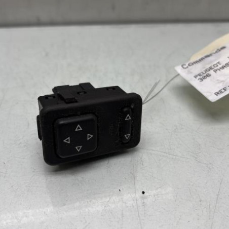 Commande retroviseurs PEUGEOT 306 Photo n°1