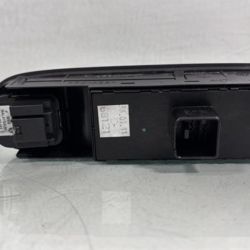 Commande retroviseurs VOLKSWAGEN GOLF 6 Photo n°4