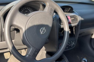 Optique avant principal gauche (feux)(phare) OPEL CORSA C