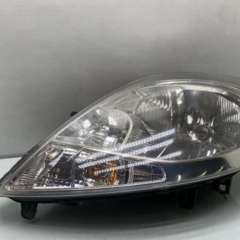 Optique avant principal gauche (feux)(phare) RENAULT TRAFIC 2 Photo n°1